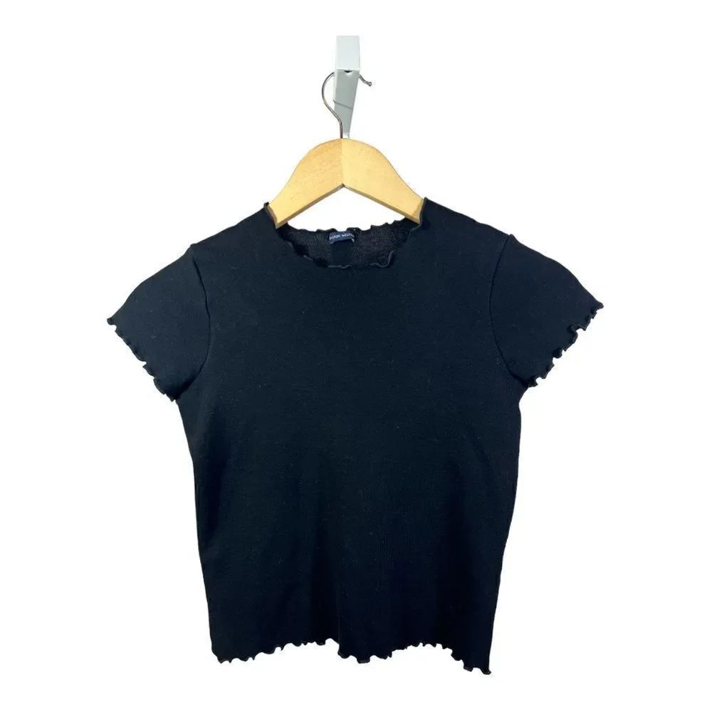 BRANDY MELVILLE Women’s Short Sleeve Scalloped Edge Cropped Tee Black One Size